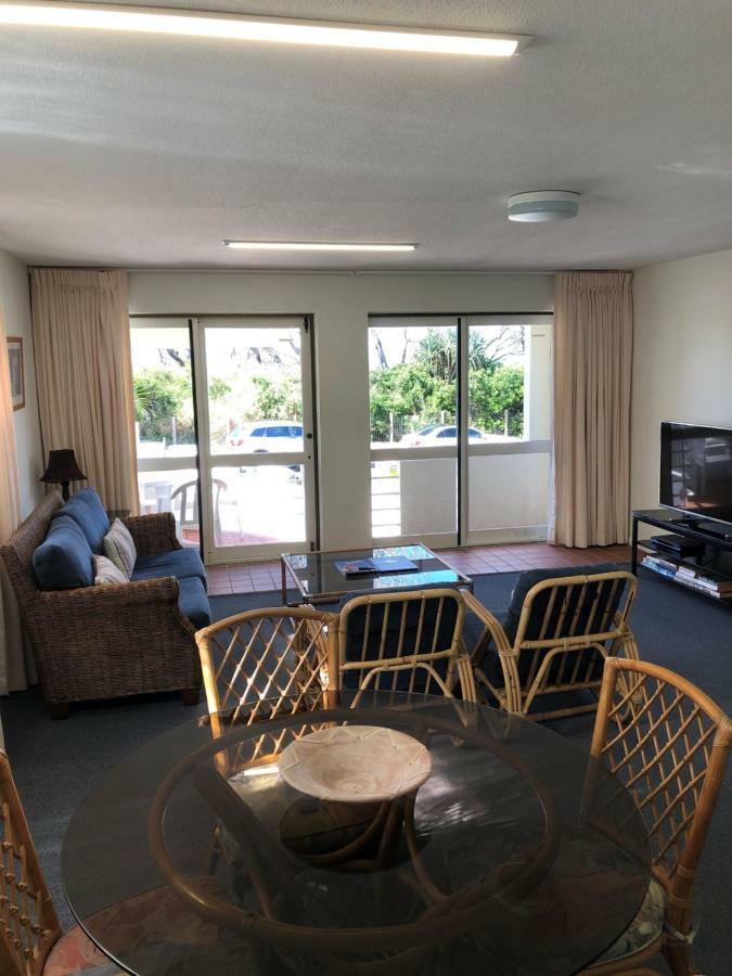 Camargue Beachfront Apartments Maroochydore Εξωτερικό φωτογραφία